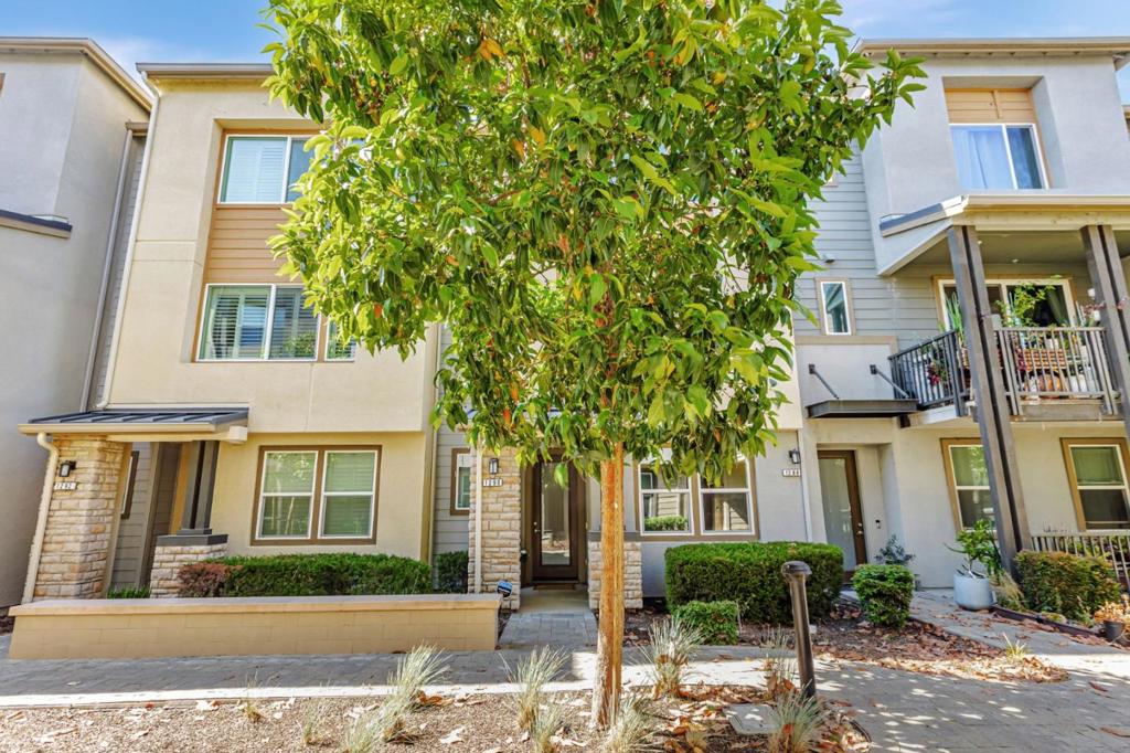 1290 Milkweed Street Property Photo 1
