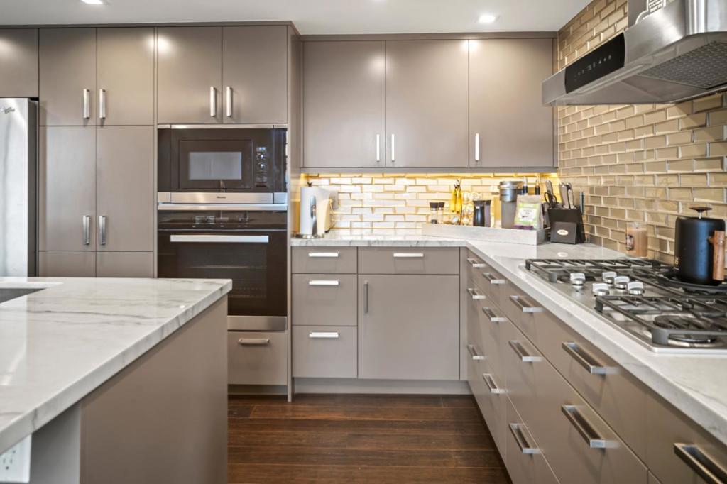 879 Lottie Street Property Photo 13