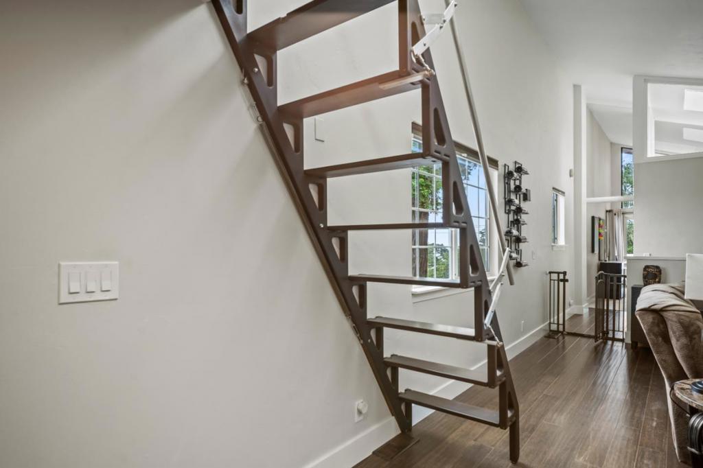 879 Lottie Street Property Photo 24