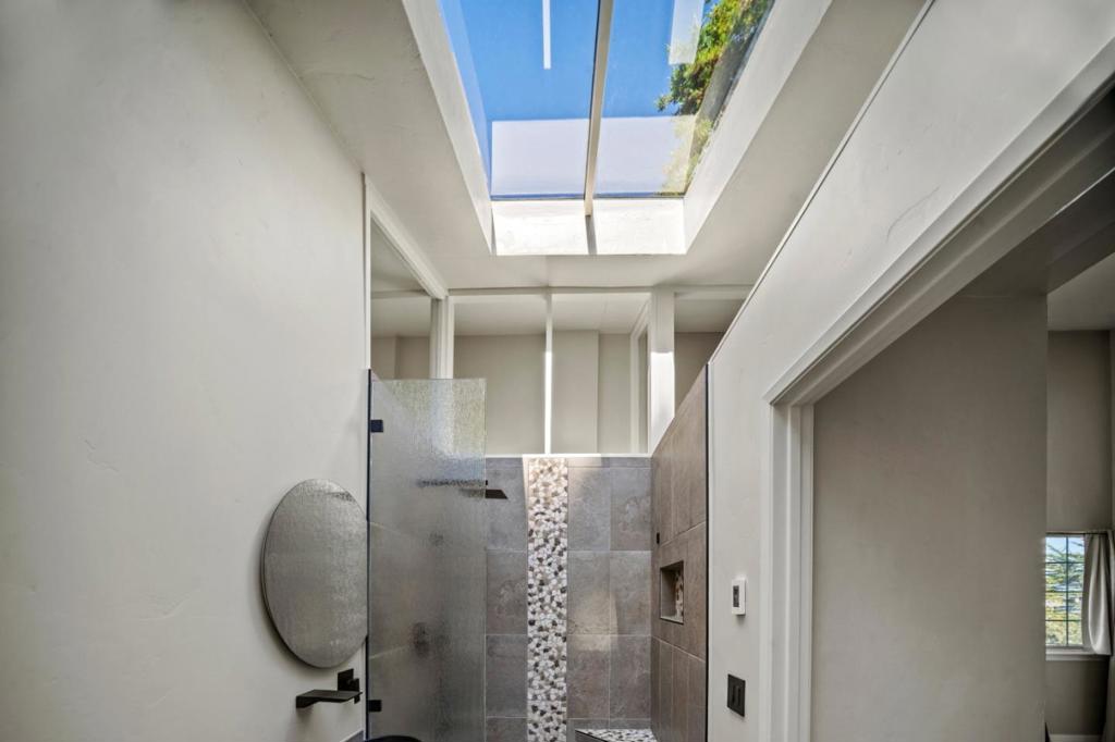 879 Lottie Street Property Photo 37