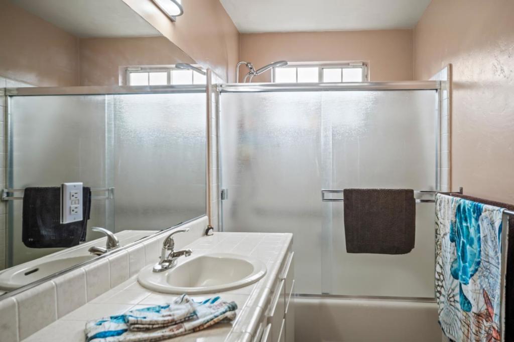 879 Lottie Street Property Photo 50