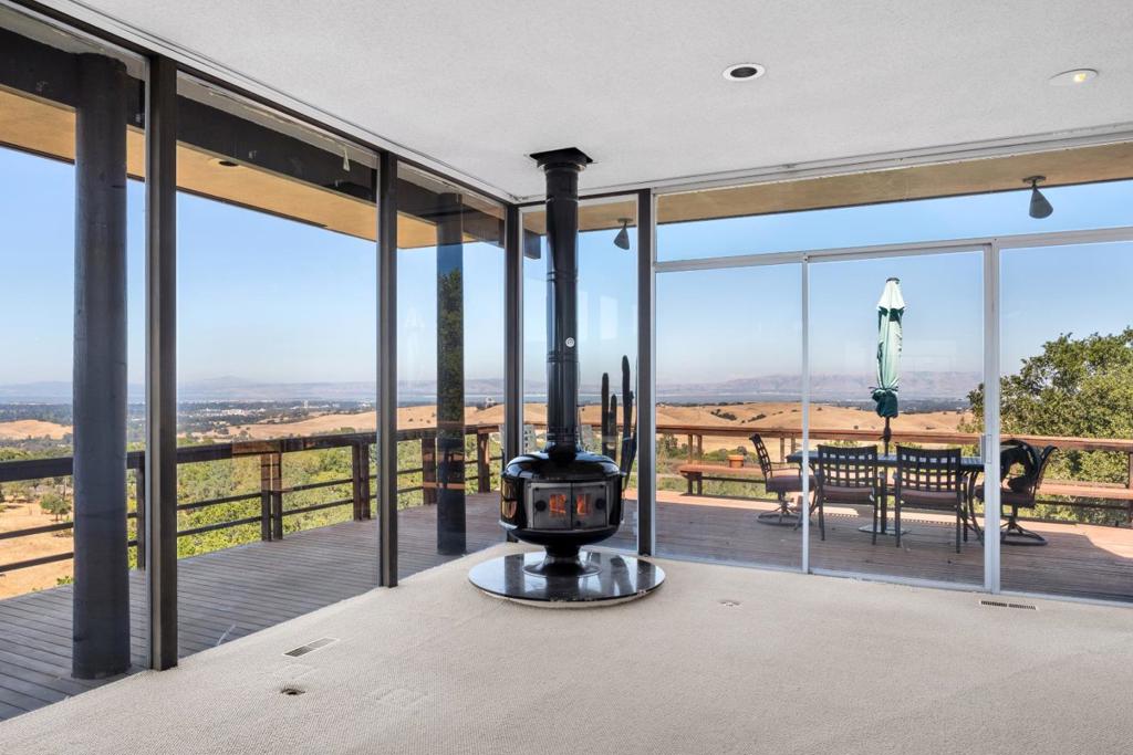 30 Pine Ridge Way Property Photo 20