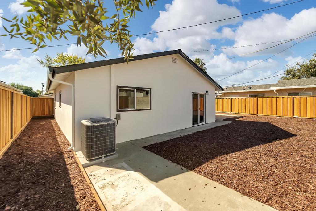 2668 Mozart Avenue Property Photo 24