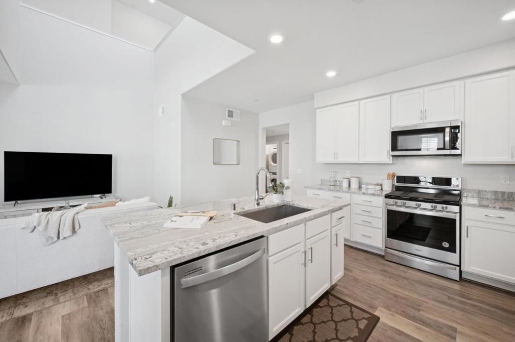 1452 Nightshade Road 40 Property Photo 8