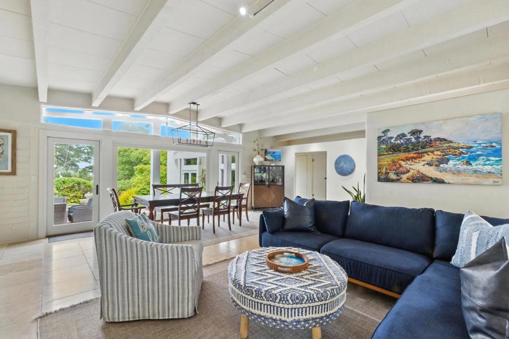 4021 El Bosque Drive Property Photo 7