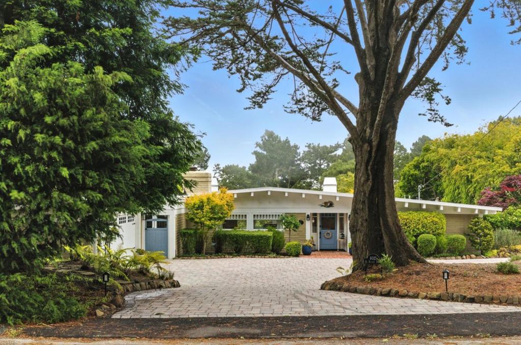 4021 El Bosque Drive Property Photo 35