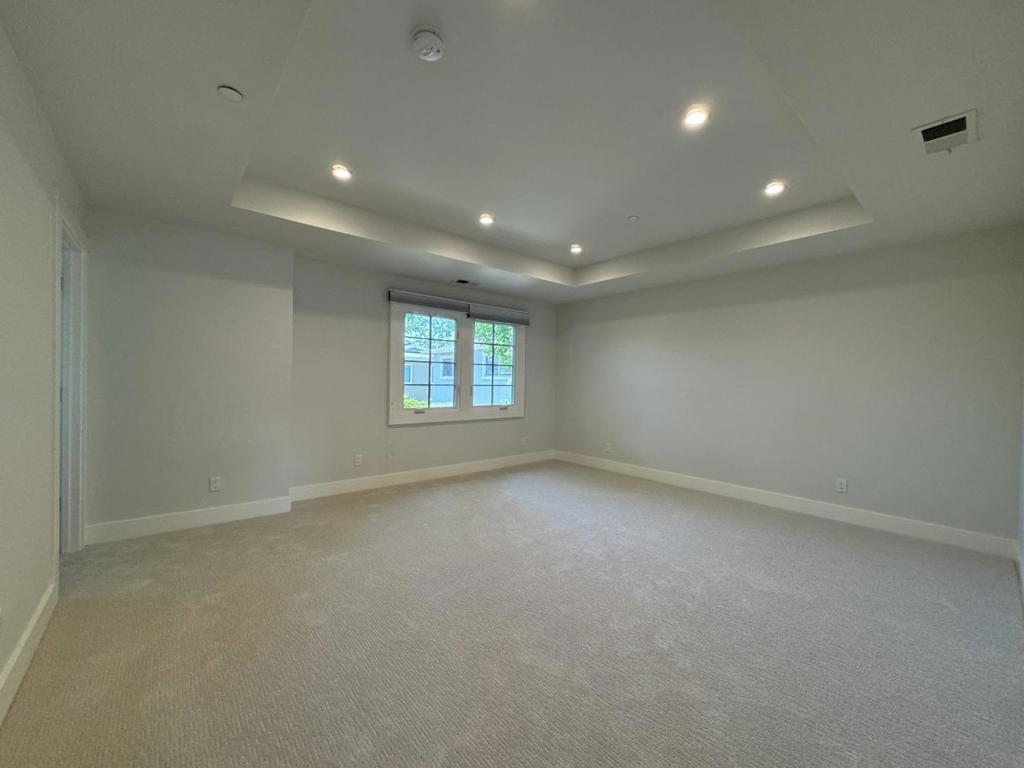 701 2nd Avenue #6 Property Photo 8