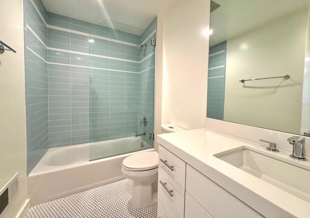 701 2nd Avenue #6 Property Photo 12