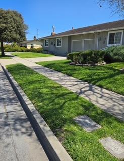University Avenue Property Photo 2