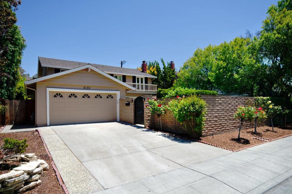830 Rubis Drive Property Photo 1