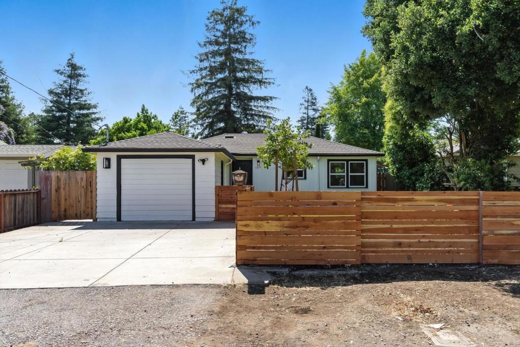 756 7th Avenue Property Photo 1