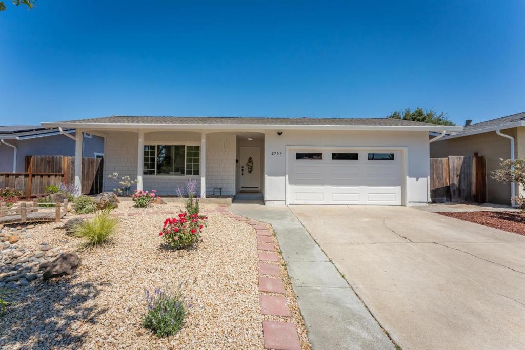 2959 Fallwood Lane Property Photo 1