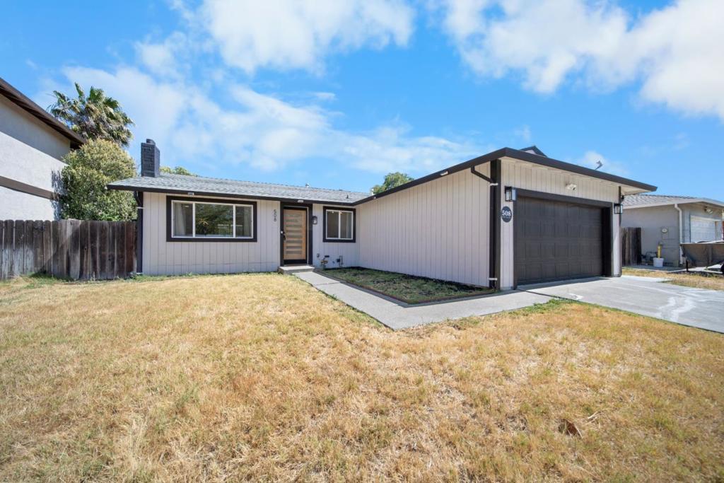 508 Gadwall Drive Property Photo 1