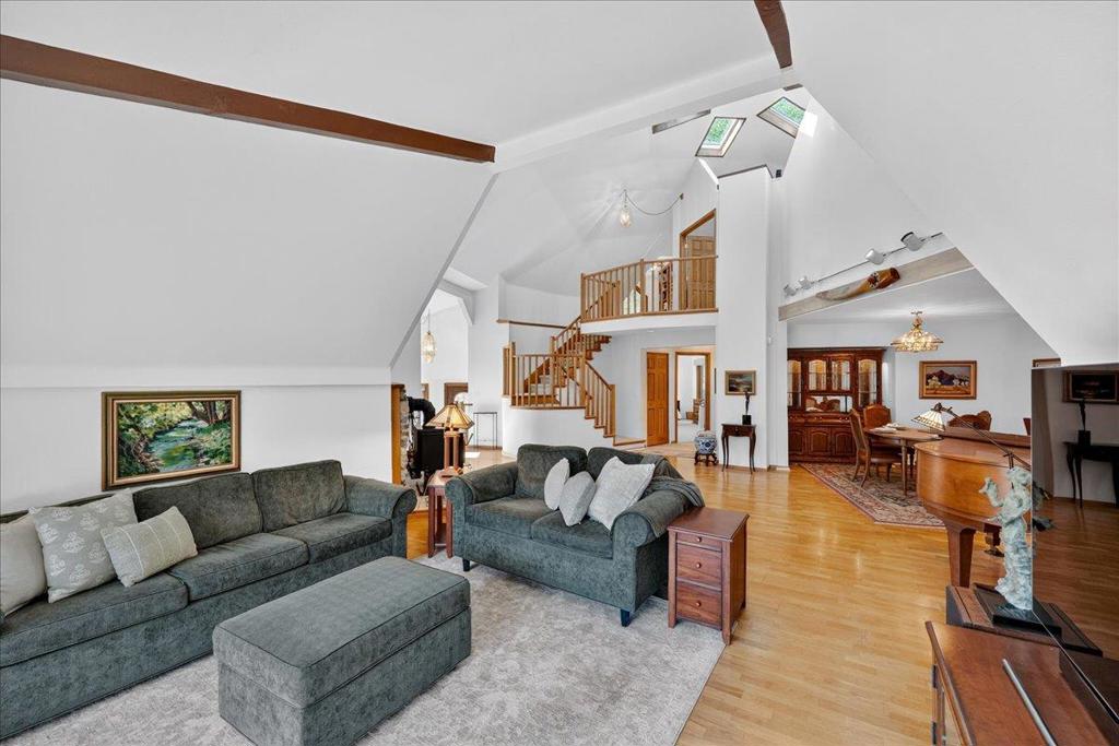 5224 Twin Falls Road Property Photo 18