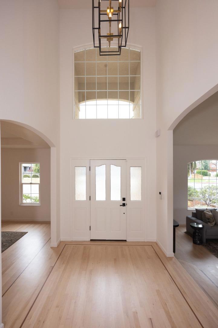 608 Silver Avenue Property Photo 6