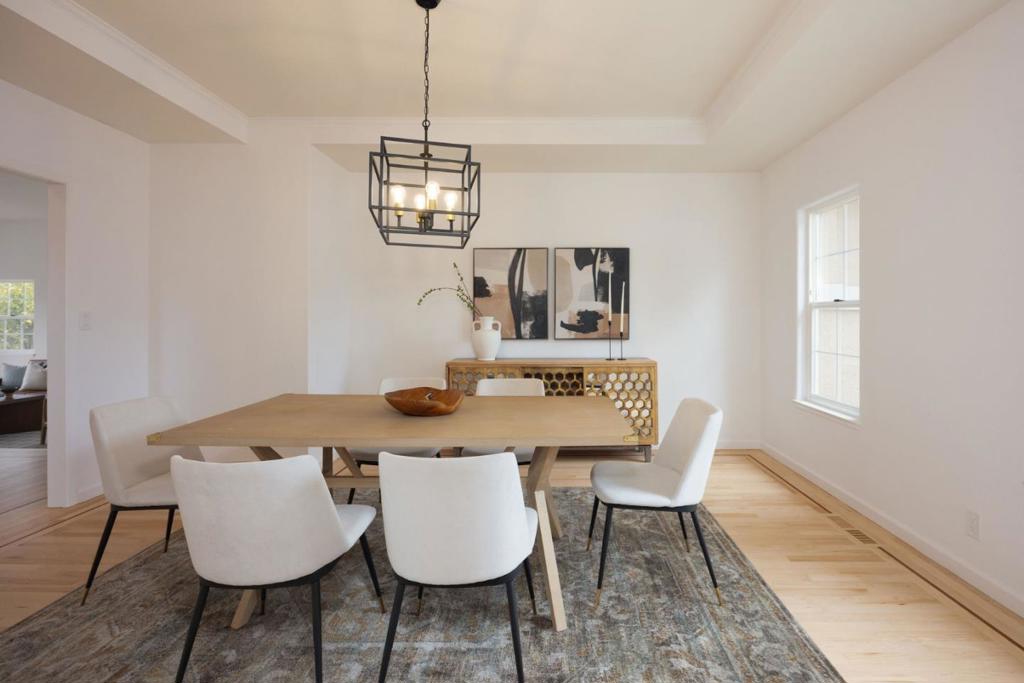 608 Silver Avenue Property Photo 9