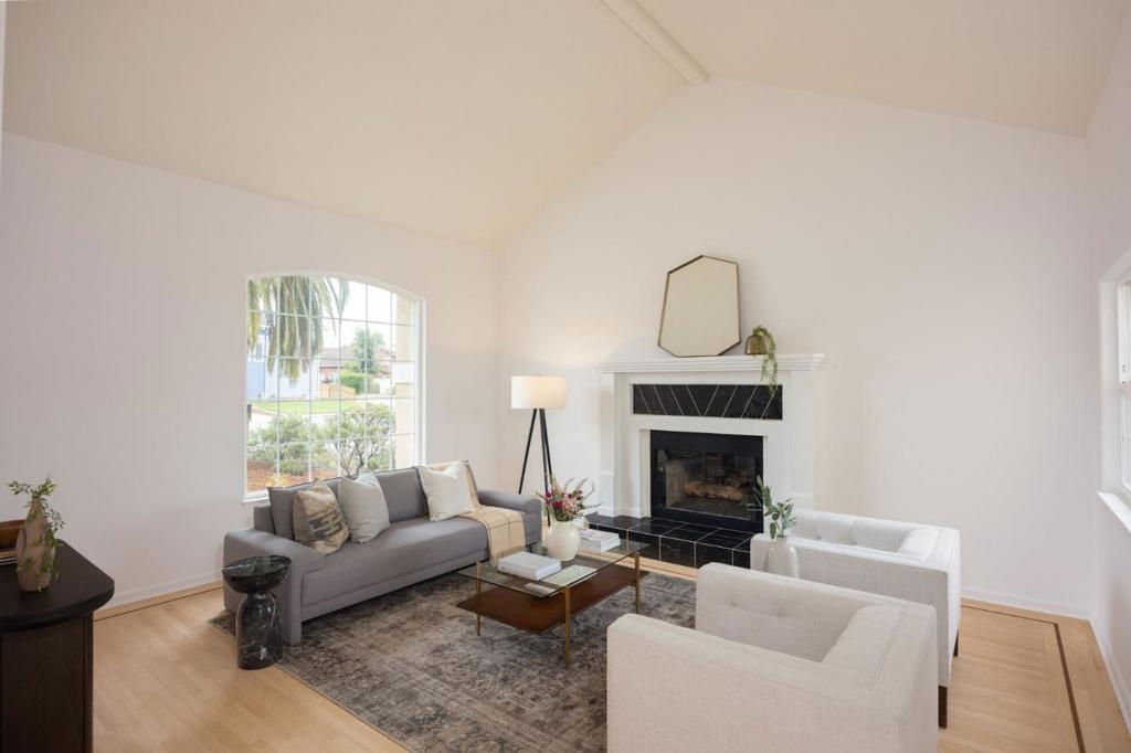 608 Silver Avenue Property Photo 12