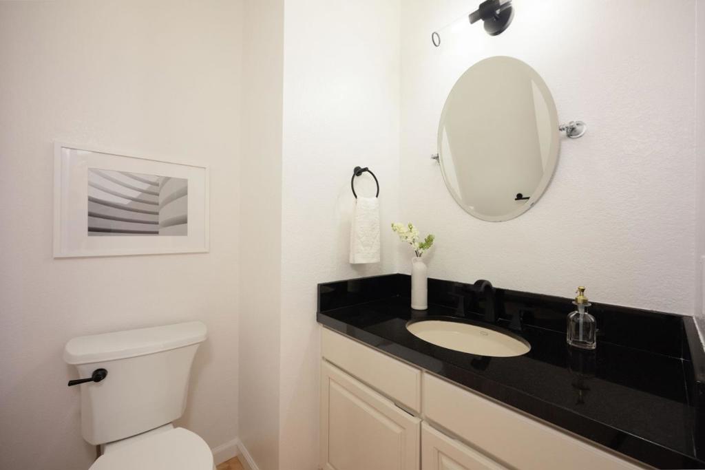 608 Silver Avenue Property Photo 28