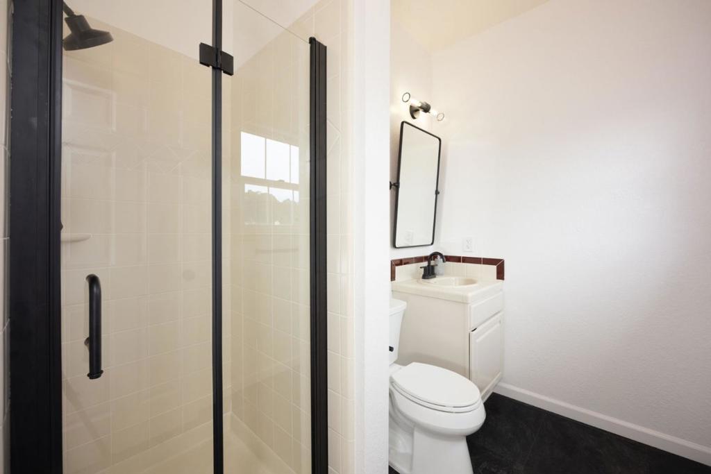 608 Silver Avenue Property Photo 40