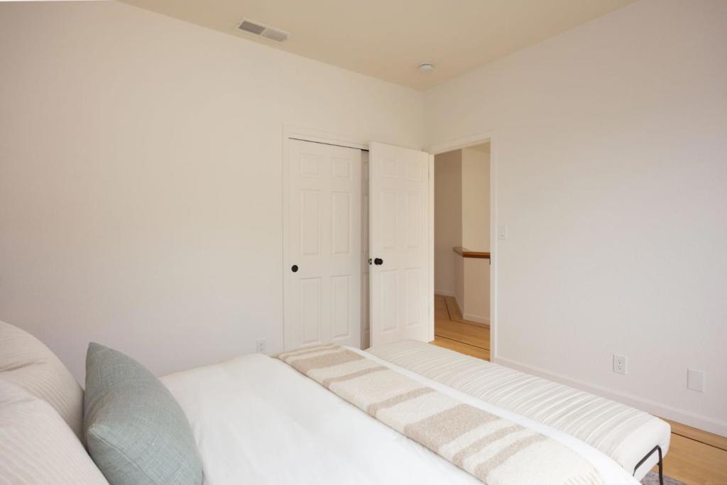 608 Silver Avenue Property Photo 47