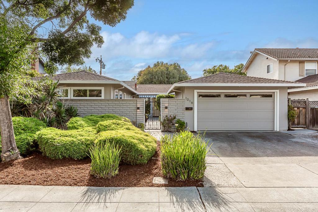 1016 Rubis Drive Property Photo 1