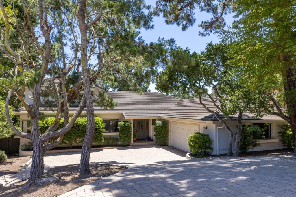 23 Cramden Drive Property Photo 1