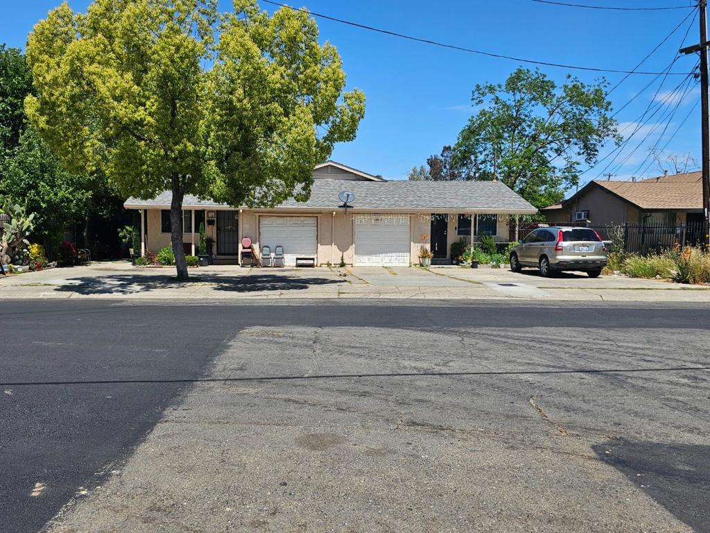 5005 37th Avenue Property Photo 1