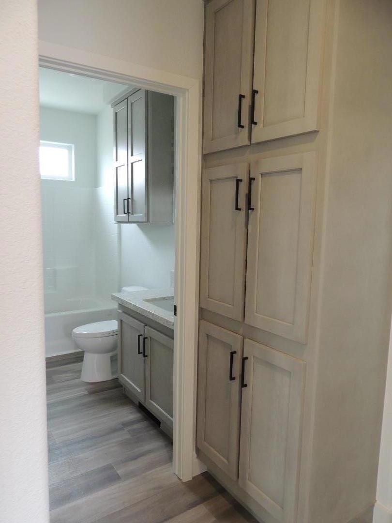 144 Holm Road Property Photo 12