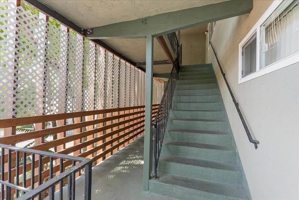 457 S 10th Street Property Photo 11