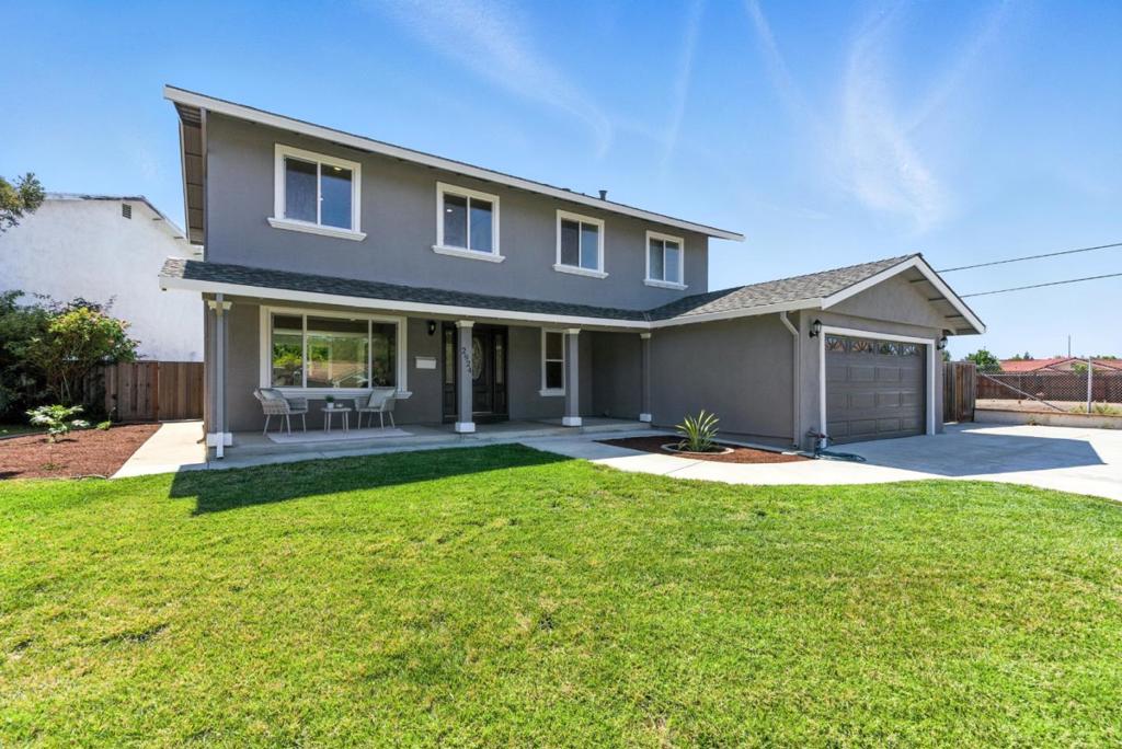 2924 Via Encinitas Property Photo 1