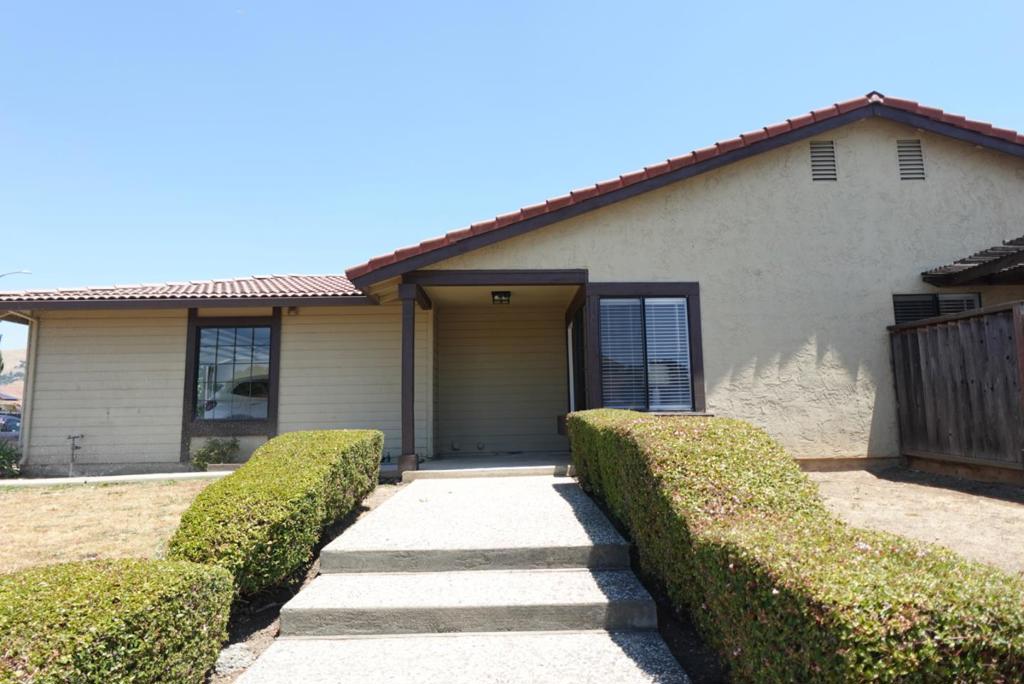 2886 D'amico Drive Property Photo 1