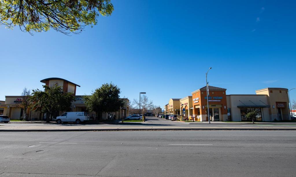 3005 Silver Creek Road 182 Property Photo 10