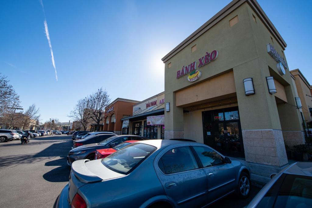 3005 Silver Creek Road 182 Property Photo 14