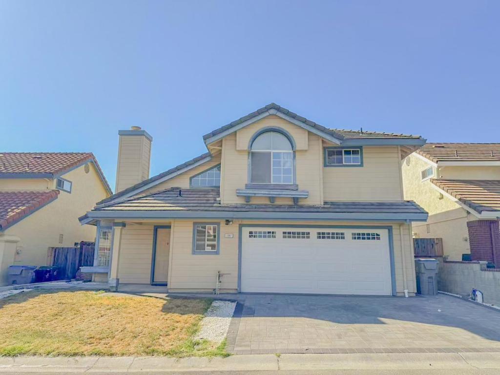 3387 Brook Leaf Court Property Photo 1
