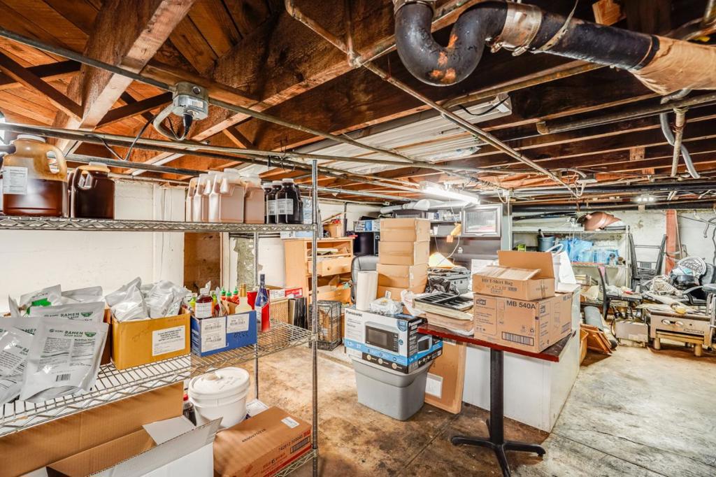 205 Jackson Street Property Photo 28