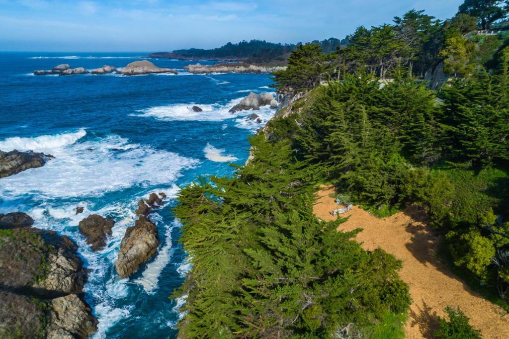 226 Highway 1 Property Photo 1