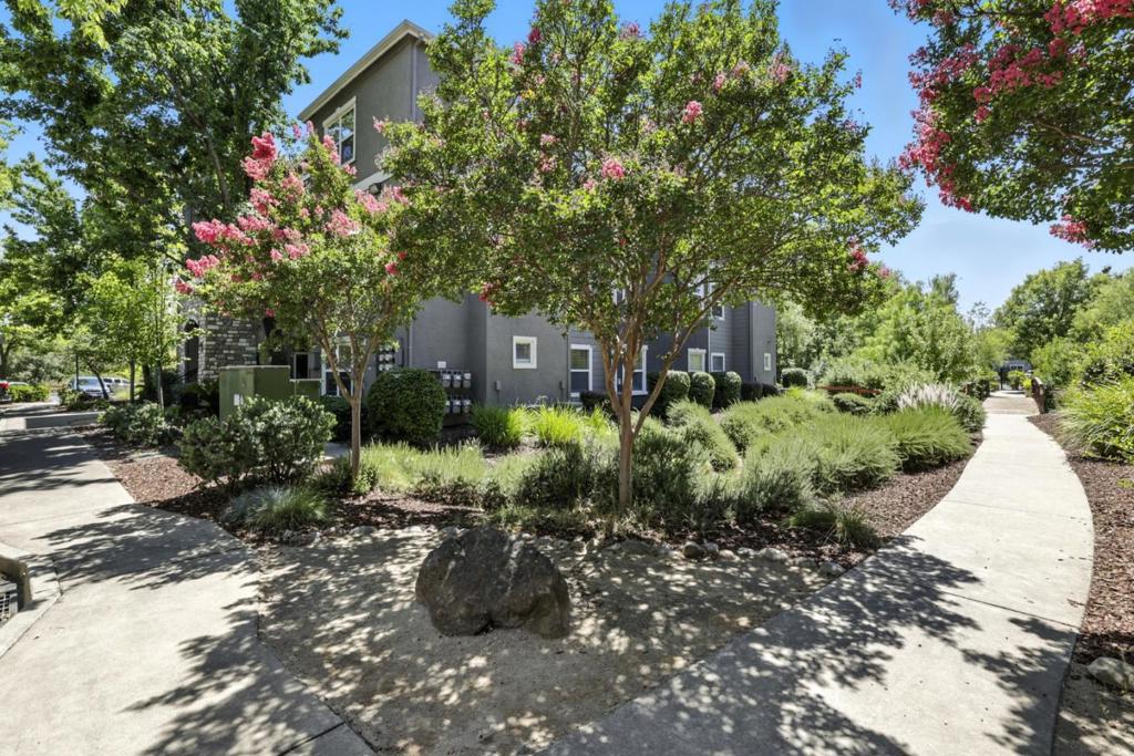 8434 Walerga Road 1011 Property Photo 4