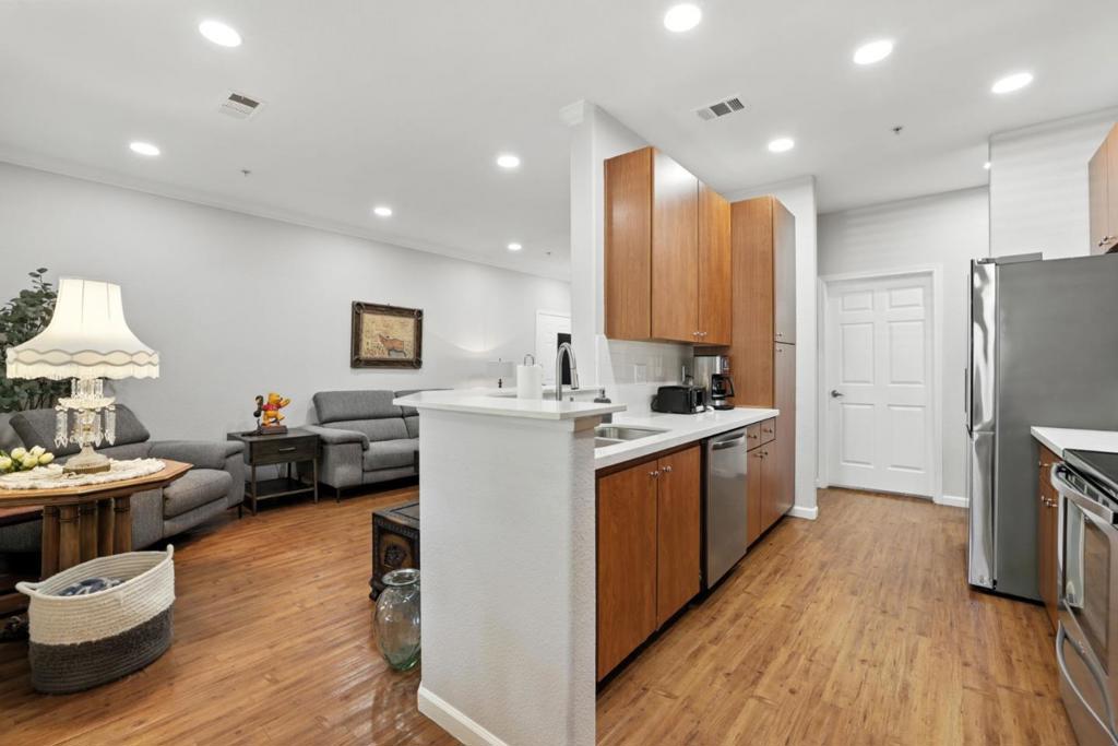 8434 Walerga Road 1011 Property Photo 9