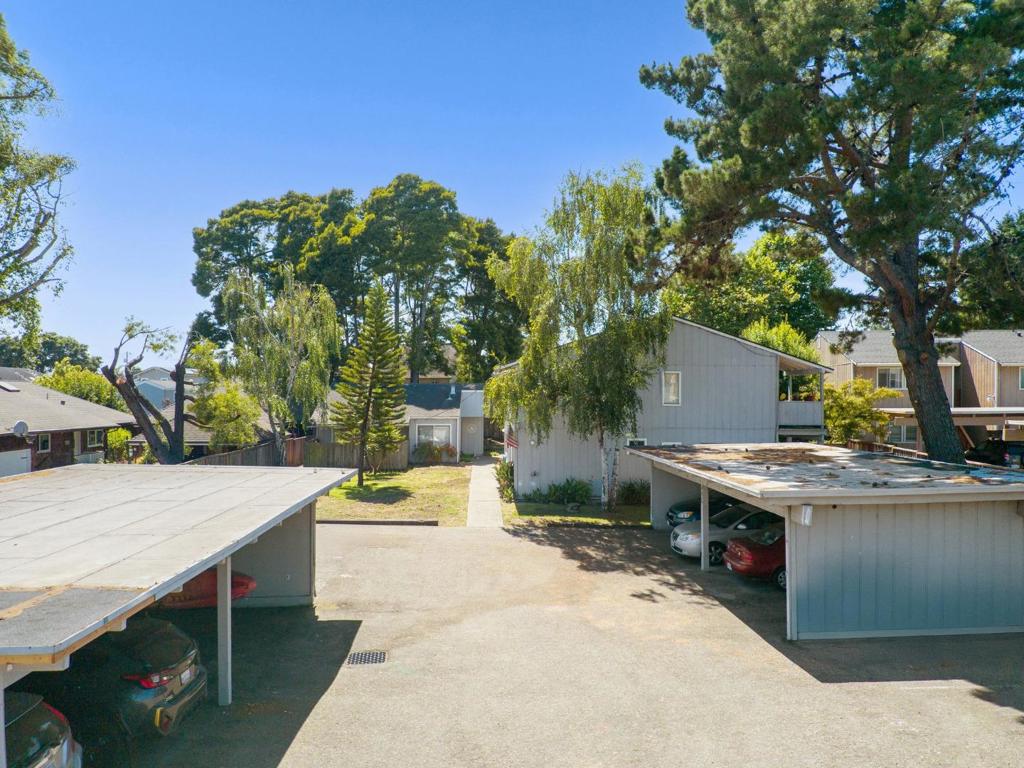 707 Seabright Avenue Property Photo 1