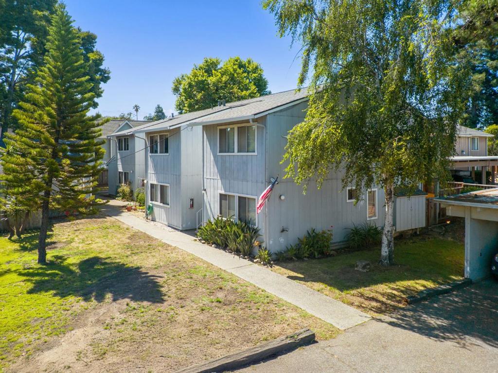 707 Seabright Avenue Property Photo 6