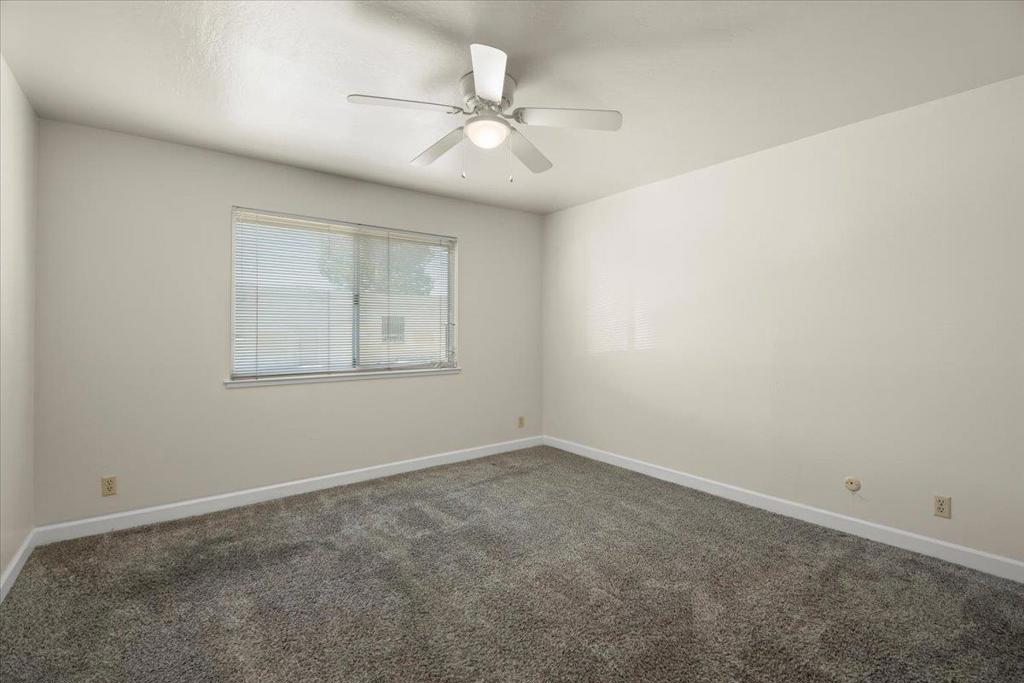 3515 Chestnut Avenue Property Photo 6