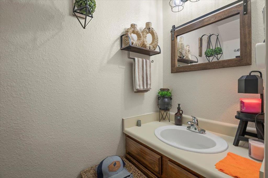 760 Fletcher Lane Property Photo 14