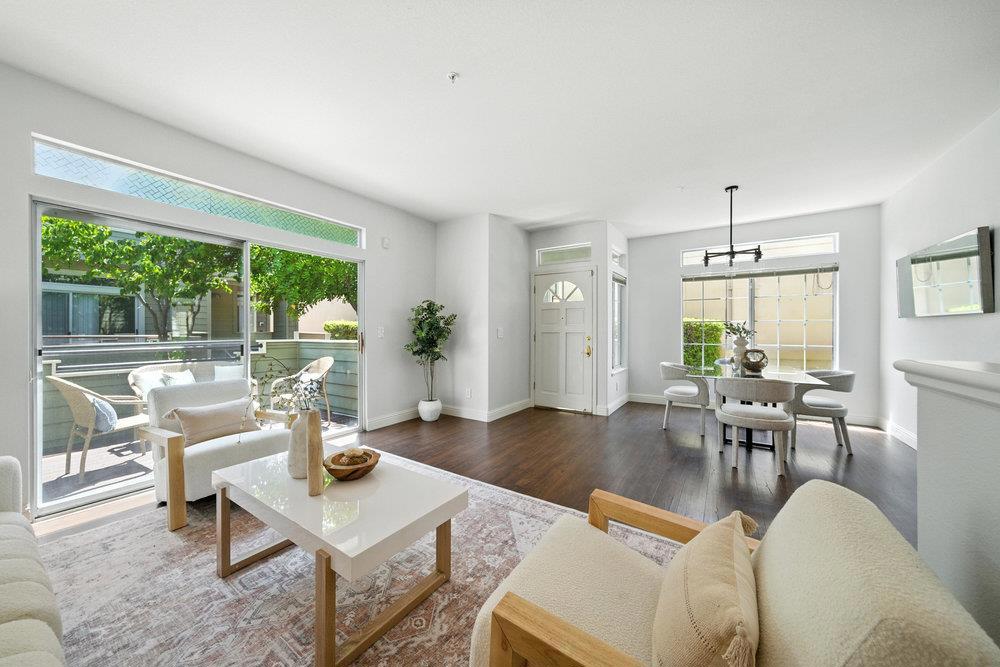 1151 La Rochelle Terrace G Property Photo 10