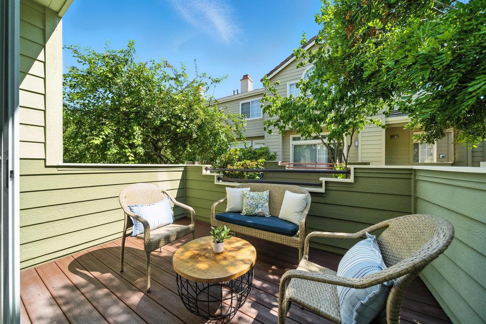 1151 La Rochelle Terrace G Property Photo 12