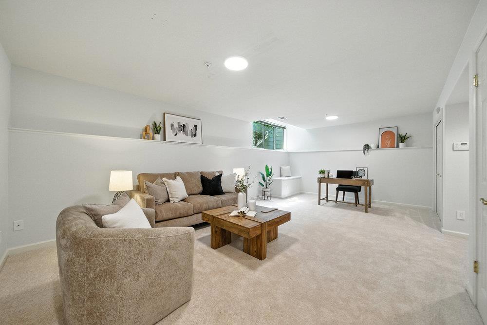 1151 La Rochelle Terrace G Property Photo 30