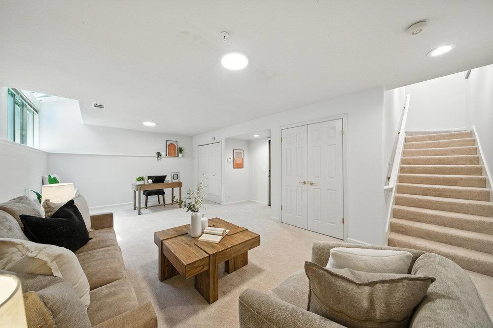 1151 La Rochelle Terrace G Property Photo 31