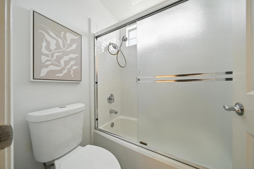 1151 La Rochelle Terrace G Property Photo 46