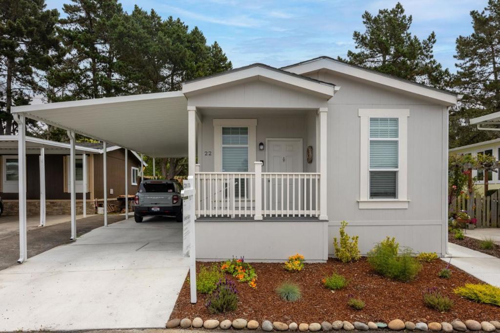 22 Seascape Drive