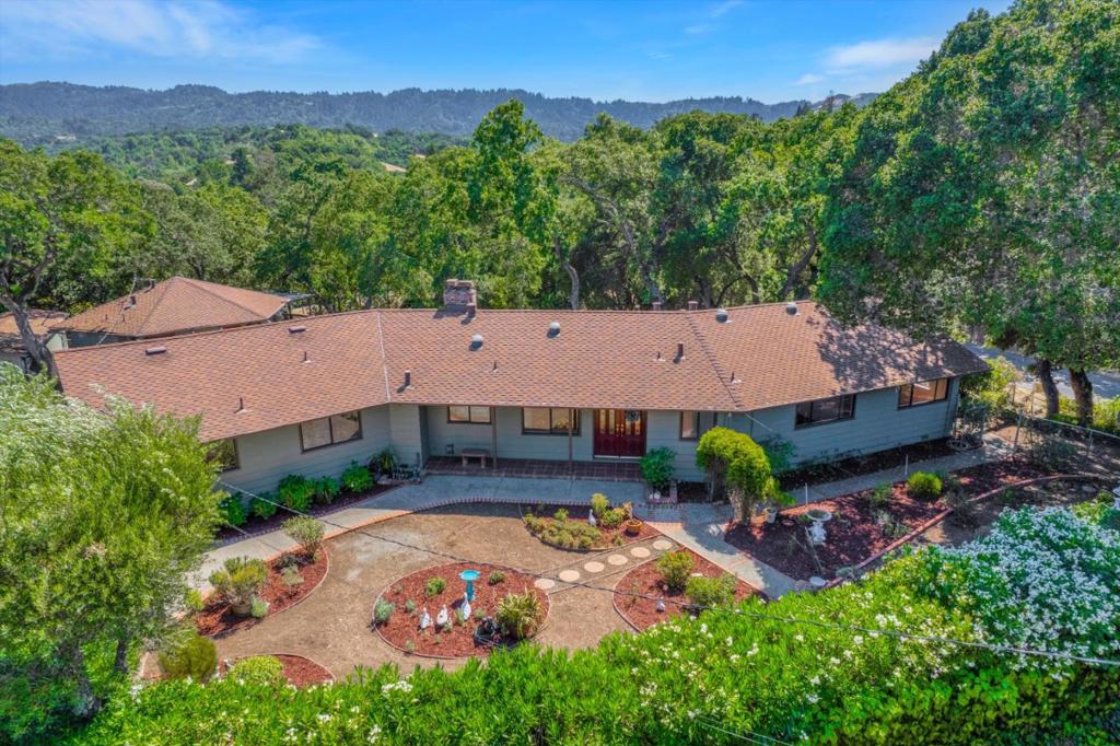 10 Bear Gulch Drive Property Photo 1