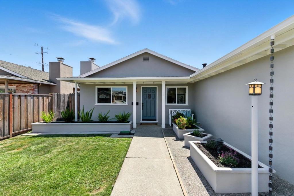 417 Hiller Street Property Photo 1
